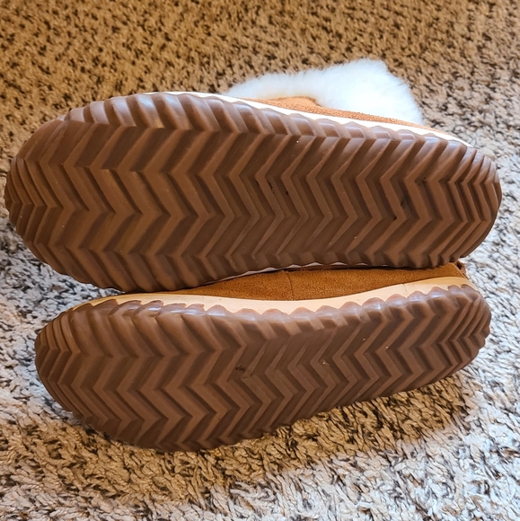 Sorel boots size 6.5 - Picture 5 of 6